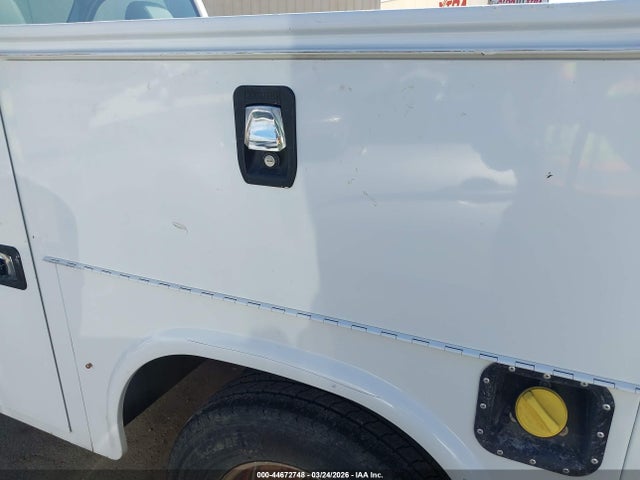 Ford F-350 Chassis Xl 2016 1FDRF3G61GEC86662 Image 15