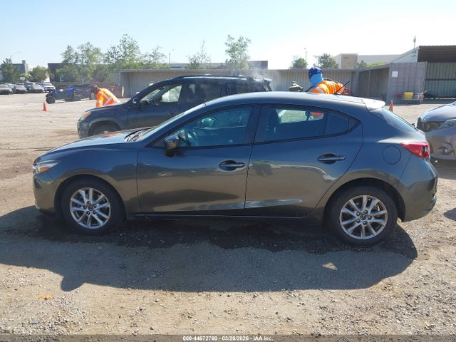 Продаж на аукціоні авто 2017 Mazda Mazda3 Sport, vin: 3MZBn1k75HM152873, номер лоту: 44672760