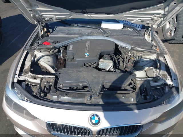 2013 Bmw 328i მანქანა იყიდება აუქციონზე, vin: WBA3C1C51DF437989, აუქციონის ნომერი: 44672772
