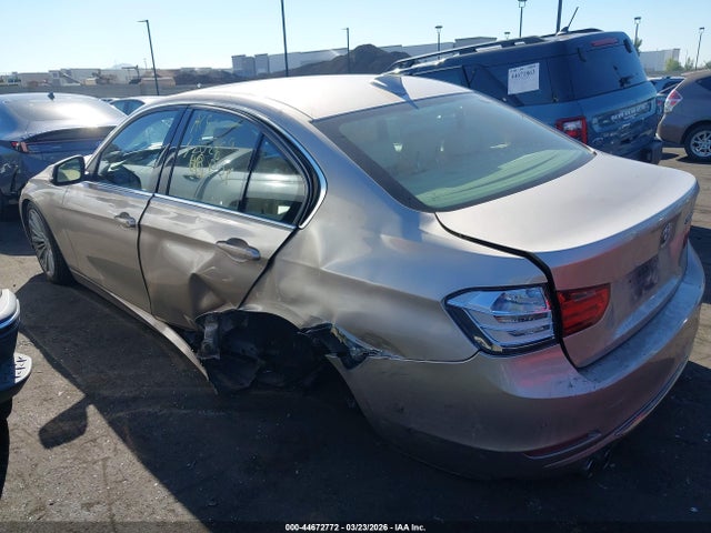 2013 Bmw 328i მანქანა იყიდება აუქციონზე, vin: WBA3C1C51DF437989, აუქციონის ნომერი: 44672772
