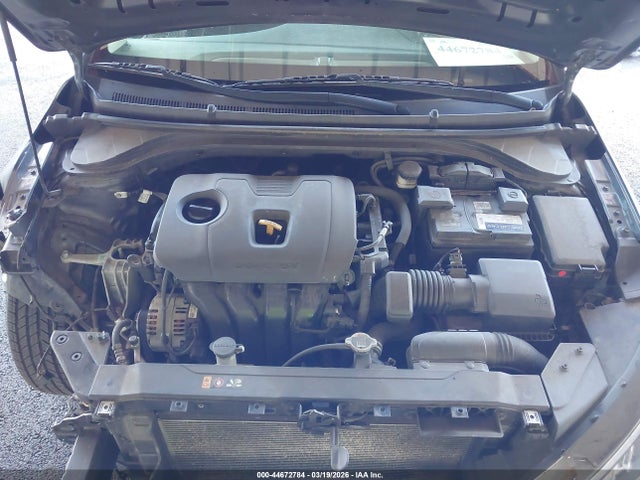 44672784 :رقم المزاد ، 5NPD74LF6LH604650 vin ، 2020 Hyundai Elantra Se مزاد بيع
