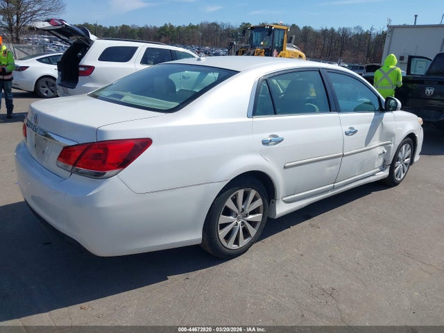 2011 TOYOTA AVALON 4T1BK3DB1BU394776 Photo 3