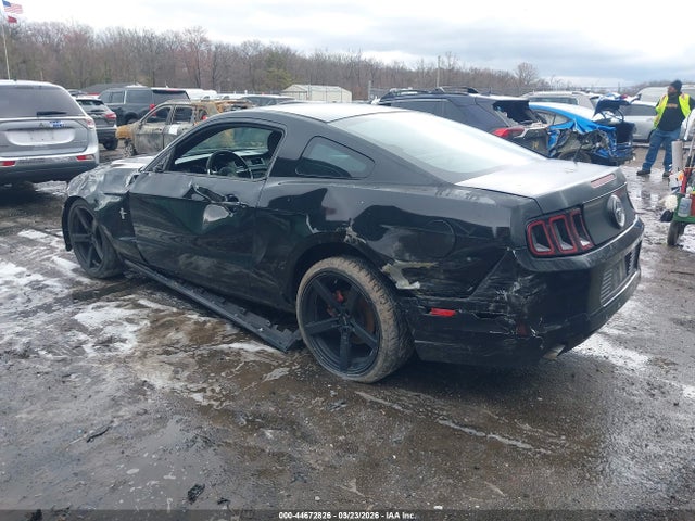 2014 FORD MUSTANG 1ZVBP8AM8E5205769 Photo 2