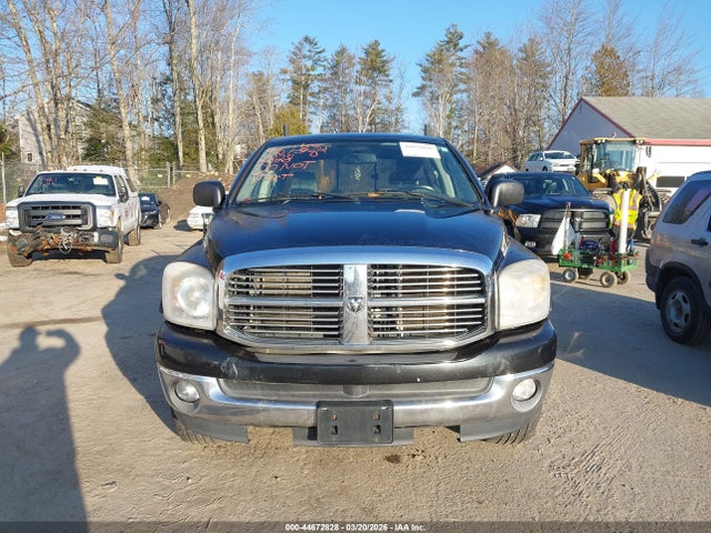44672828 :رقم المزاد ، 1D7HU18247J601537 vin ، 2007 Dodge Ram 1500 Slt/trx4 Off Road/sport مزاد بيع