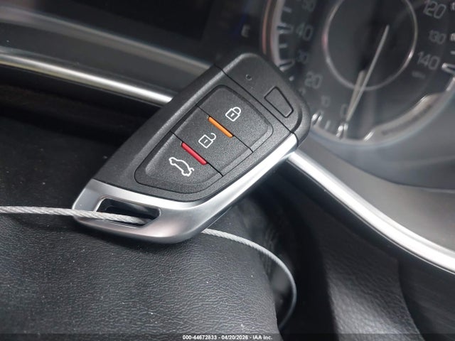 Продажа на аукционе авто 2015 Chrysler 200 Limited, vin: 1C3CCCABXFN555172, номер лота: 44672833