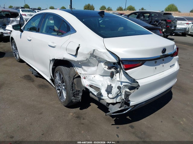 44672858 :رقم المزاد ، 58ABZ1B11KU008487 vin ، 2019 Lexus Es 350 مزاد بيع