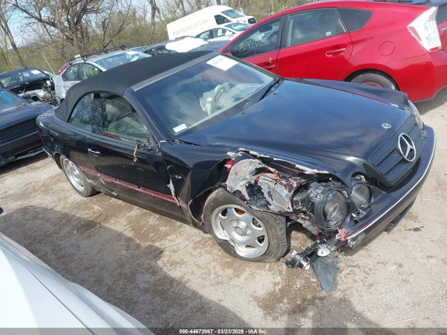 44672867 :رقم المزاد ، WDBLK65G2XT014649 vin ، 1999 Mercedes-benz Clk 320 مزاد بيع