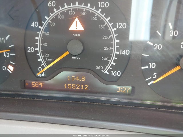 44672867 :رقم المزاد ، WDBLK65G2XT014649 vin ، 1999 Mercedes-benz Clk 320 مزاد بيع
