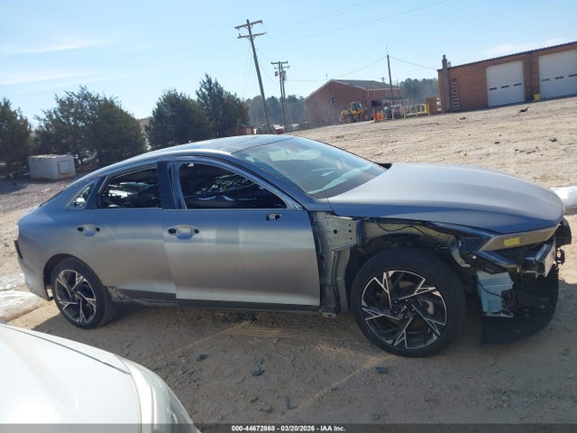 44672868 :رقم المزاد ، KNAG64J71S5271801 vin ، 2025 Kia K5 Gt-line مزاد بيع
