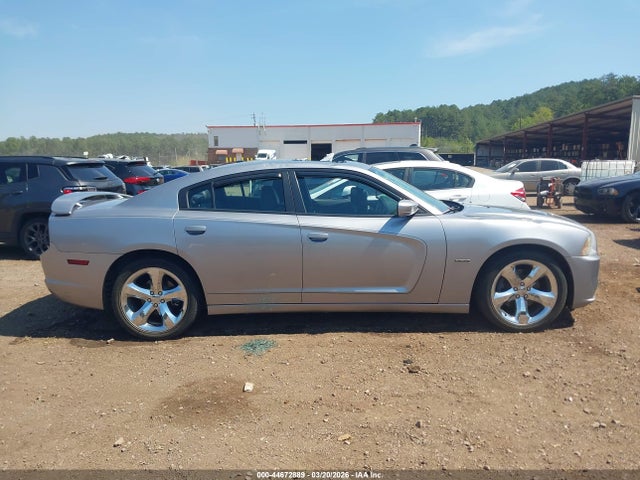 2013 Dodge Charger Road/track მანქანა იყიდება აუქციონზე, vin: 2C3CDXCT9DH600070, აუქციონის ნომერი: 44672889