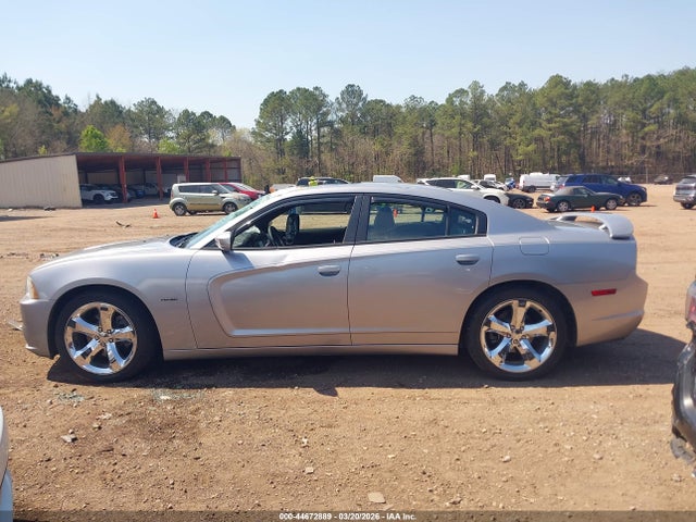 2013 Dodge Charger Road/track მანქანა იყიდება აუქციონზე, vin: 2C3CDXCT9DH600070, აუქციონის ნომერი: 44672889