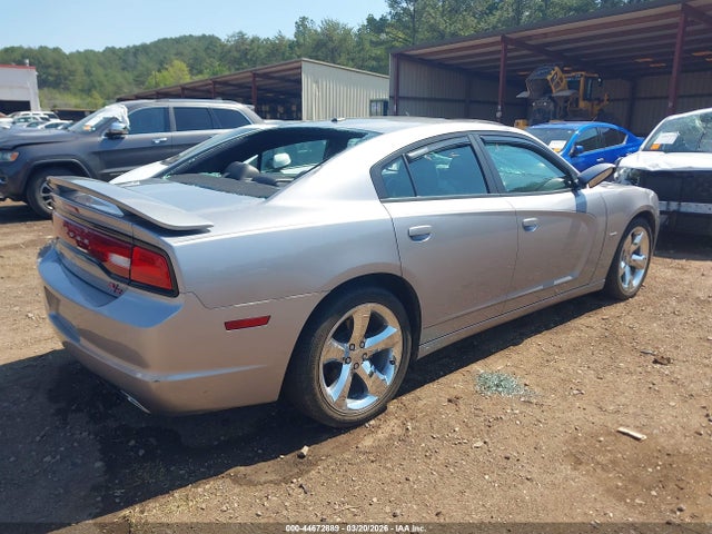 2013 Dodge Charger Road/track მანქანა იყიდება აუქციონზე, vin: 2C3CDXCT9DH600070, აუქციონის ნომერი: 44672889