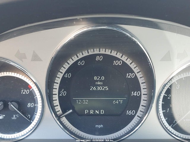 44672903 :رقم المزاد ، WDDGF5GB1BF631850 vin ، 2011 Mercedes-benz C 350 Sport مزاد بيع