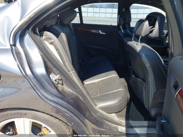 44672903 :رقم المزاد ، WDDGF5GB1BF631850 vin ، 2011 Mercedes-benz C 350 Sport مزاد بيع
