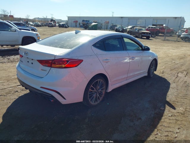Продаж на аукціоні авто 2017 Hyundai Elantra Sport, vin: KMHD04LB5HU357244, номер лоту: 44672933