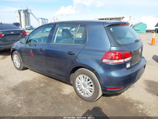 44672960 :رقم المزاد ، WVWDB7AJ9DW135508 vin ، 2013 Volkswagen Golf 2.5l 4-door مزاد بيع