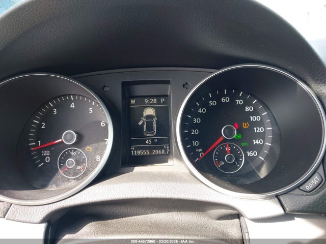 44672960 :رقم المزاد ، WVWDB7AJ9DW135508 vin ، 2013 Volkswagen Golf 2.5l 4-door مزاد بيع