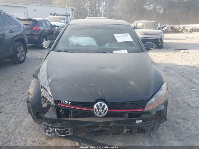 2015 Volkswagen Golf Gti 2.0t S 4-door მანქანა იყიდება აუქციონზე, vin: 3VW5T7AU1FM015312, აუქციონის ნომერი: 44672965