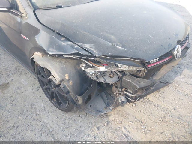 2015 VOLKSWAGEN GOLF GTI 3VW5T7AU1FM015312 Photo 5