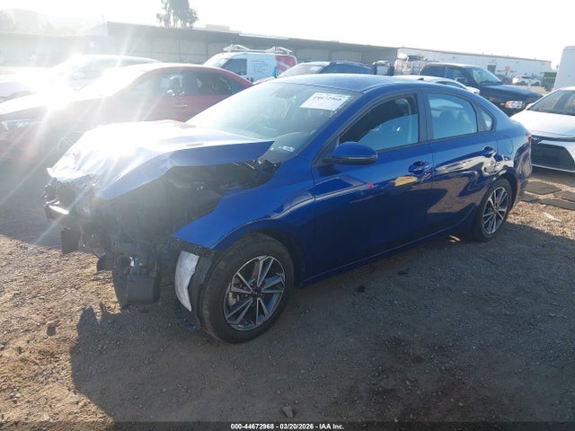 3KPF24ADXPE571378 KIA Forte Lxs
