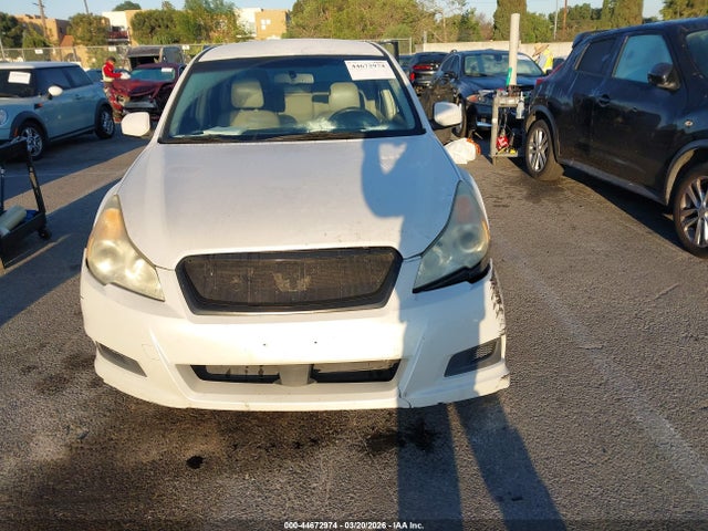 2011 Subaru Legacy 2.5i Premium მანქანა იყიდება აუქციონზე, vin: 4S3BMBB68B3229716, აუქციონის ნომერი: 44672974