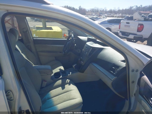 Продаж на аукціоні авто 2010 Subaru Outback 2.5i Premium, vin: 4S4BRCCC3A3314307, номер лоту: 44672979
