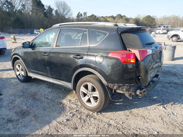 2T3WFREV1FW143335 Toyota Rav4 Xle