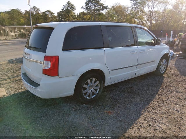 2015 CHRYSLER TOWN & COUNTRY 2C4RC1BG8FR638994 Photo 3