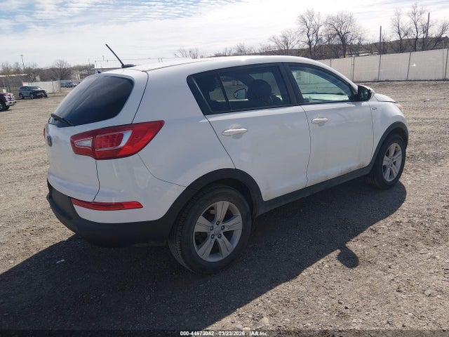 2013 KIA SPORTAGE KNDPBCA2XD7434370 Photo 3