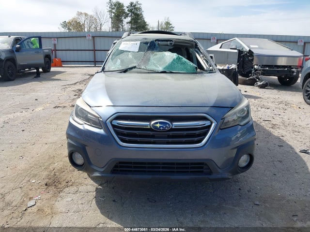2018 Subaru Outback 2.5i Limited მანქანა იყიდება აუქციონზე, vin: 4S4BSANC5J3335469, აუქციონის ნომერი: 44673051