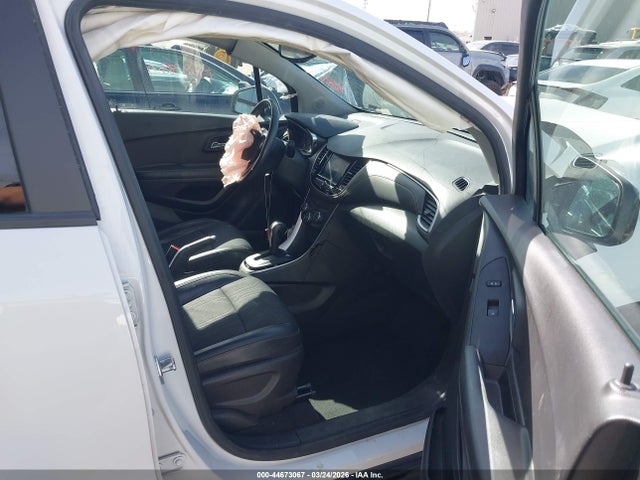 44673067 :رقم المزاد ، KL7CJPSB3MB315948 vin ، 2021 Chevrolet Trax Awd Lt مزاد بيع
