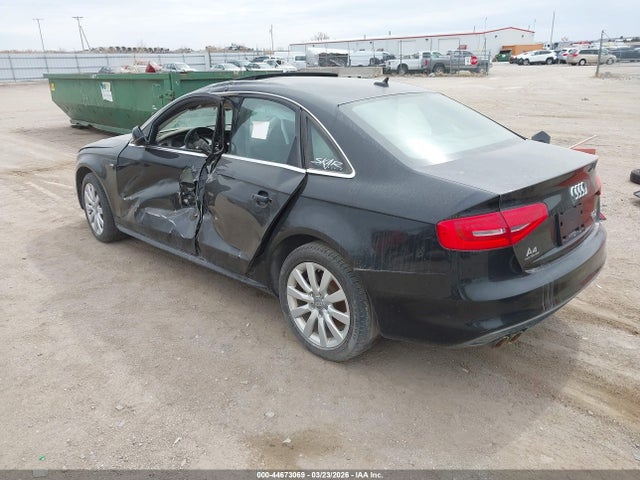 2015 AUDI A4 WAUBFAFL5FN045023 Photo 2