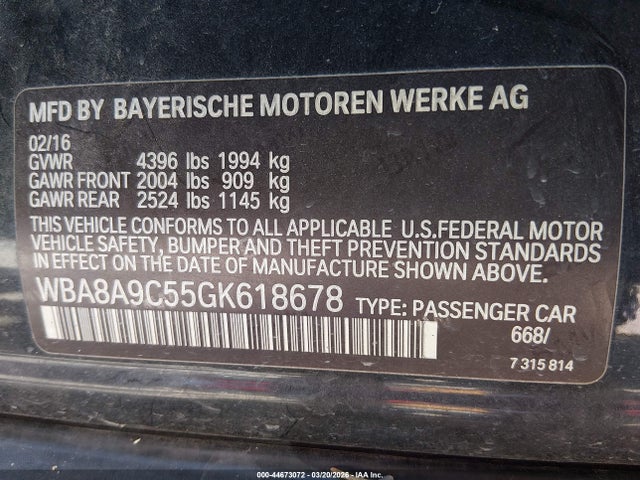 Продаж на аукціоні авто 2016 Bmw 320i, vin: WBA8A9C55GK618678, номер лоту: 44673072