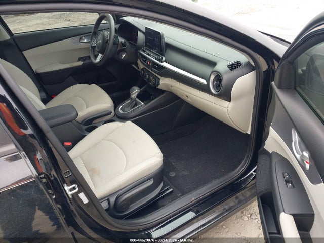 2023 Kia Forte Lxs მანქანა იყიდება აუქციონზე, vin: 3KPF24AD7PE604739, აუქციონის ნომერი: 44673076