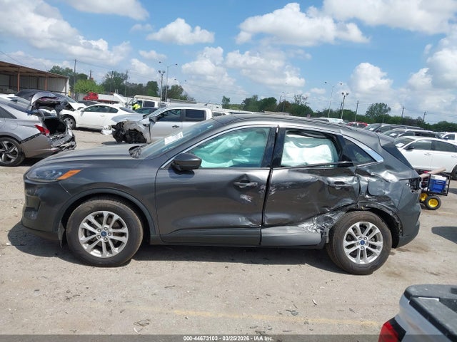 44673103 :رقم المزاد ، 1FMCU9G68LUC52605 vin ، 2020 Ford Escape Se مزاد بيع