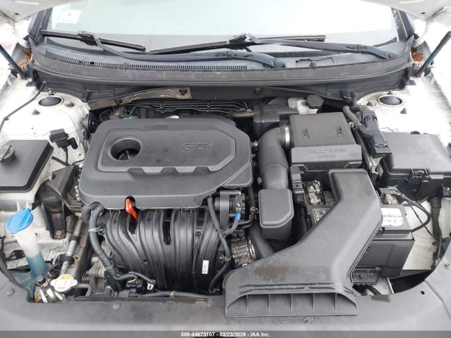 5NPE24AF2JH653413 Hyundai SONATA SE