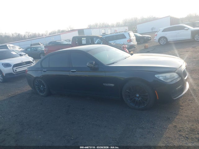 Продажа на аукционе авто 2015 Bmw 750li, vin: WBAYE8C57FD782211, номер лота: 44673118