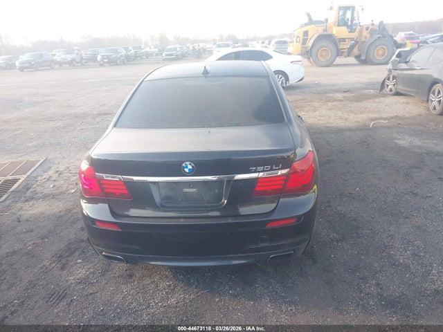 Продажа на аукционе авто 2015 Bmw 750li, vin: WBAYE8C57FD782211, номер лота: 44673118