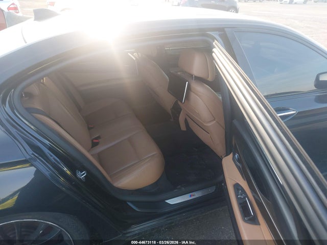 2015 BMW 750LI WBAYE8C57FD782211 Photo 7