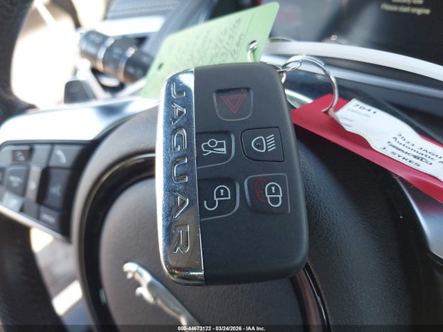 2021 JAGUAR F-TYPE SAJD55FE4MCK76786 Photo 10