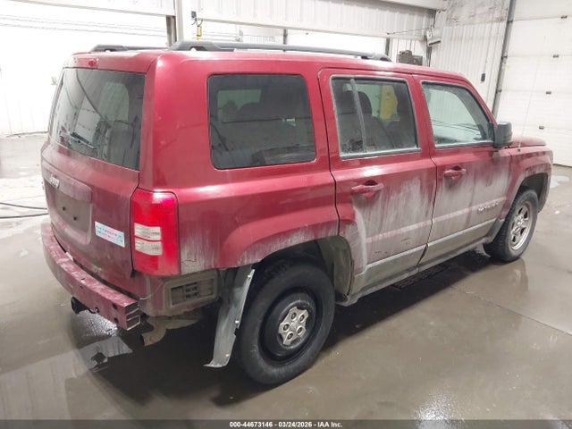 1C4NJRBB8FD347244 Jeep Patriot Sport
