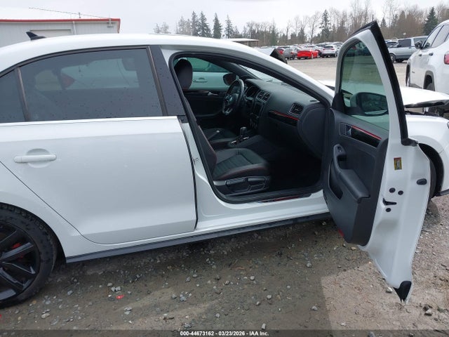 Продаж на аукціоні авто 2018 Volkswagen Jetta 2.0t Gli, vin: 3VW4T7AJ8JM245214, номер лоту: 44673162