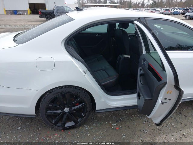 Продаж на аукціоні авто 2018 Volkswagen Jetta 2.0t Gli, vin: 3VW4T7AJ8JM245214, номер лоту: 44673162