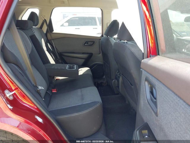 44673174 :رقم المزاد ، 5N1AT3AA3MC736239 vin ، 2021 Nissan Rogue S Fwd مزاد بيع