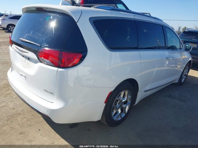 2C4RC1GG7JR320544 Chrysler Pacifica Limited