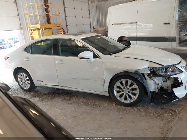 Продаж на аукціоні авто 2013 Lexus Es 300h, vin: JTHBW1GG1D2019813, номер лоту: 44673179