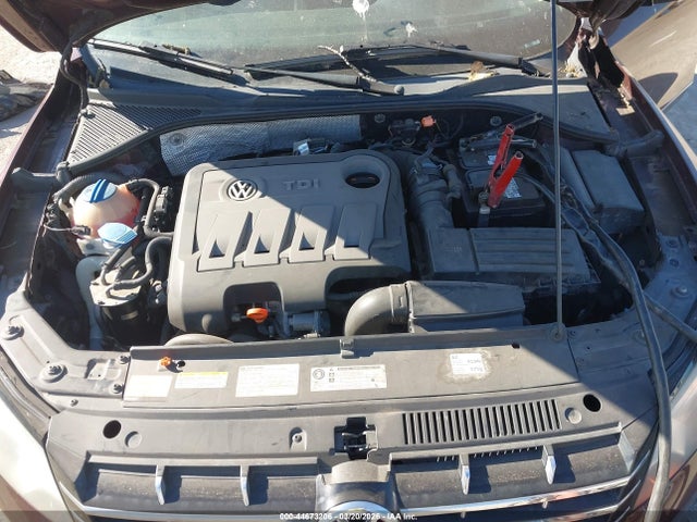 Aukcja sprzedaży 2013 Volkswagen Passat 2.0l Tdi Se, vin: 1VWBN7A35DC025571, numer aukcji: 44673206