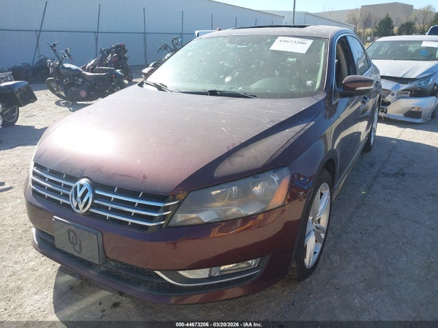 Aukcja sprzedaży 2013 Volkswagen Passat 2.0l Tdi Se, vin: 1VWBN7A35DC025571, numer aukcji: 44673206
