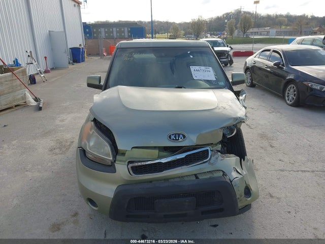 Продажа на аукционе авто 2011 Kia Soul +, vin: KNDJT2A26B7260467, номер лота: 44673216