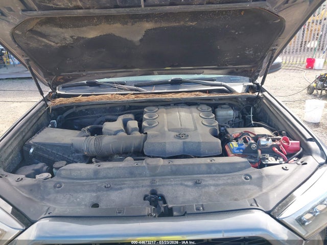 JTEBU5JR5G5318311 Toyota 4runner Trail
